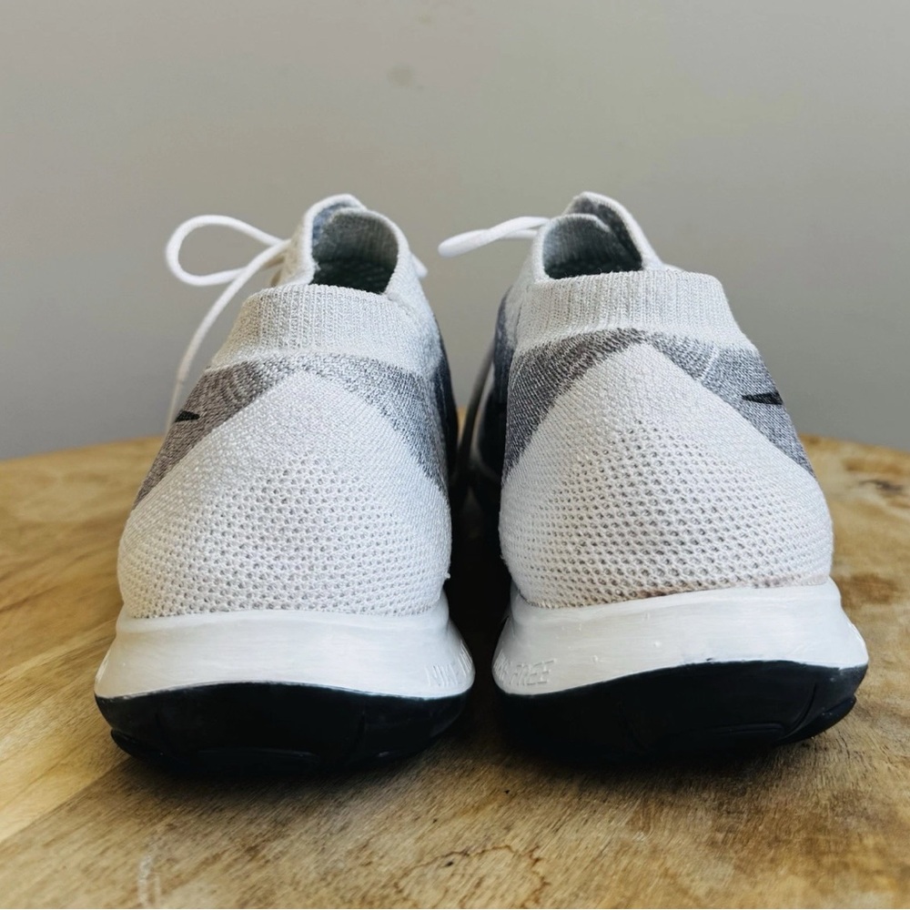 Nike Free - Picture 8 of 12